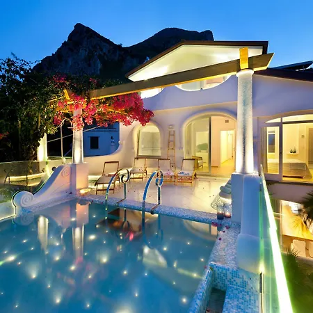 Villa Infinity